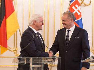 Kiska sa stretol s nemeckým prezidentom, pripomenuli si nežnú revolúciu