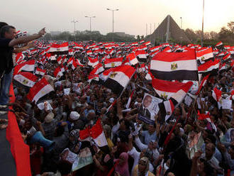 Egyptský expremiér Šafík obvinil SAE, že mu bránia vycestovať