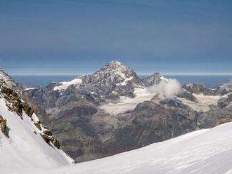 Topenie švajčiarskych alpských ľadovcov bolo v minulom roku extrémne