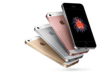 Apple naďalej predáva mobily, ktoré by Steve Jobs dávno 'pochoval'