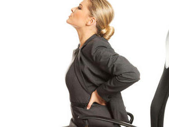 Bolesť chrbta je daňou za dlhé sedenie. Cvičenie pomáha!