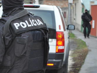 Polícia v plnom nasadení: Zasahuje na viacerých miestach Slovenska, zadržala šesť osôb