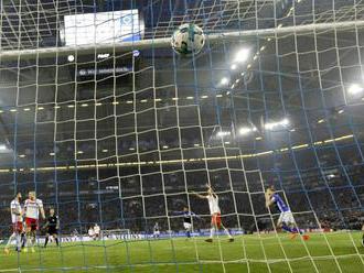 Schalke porazilo Hamburg, prvý triumf Werderu v sezóne režíroval trojgólový Kruse