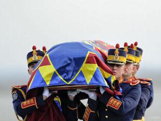 Tisícky ľudí sa rozlúčili s bývalým rumunským kráľom Michalom I.