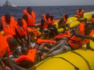 Z Líbye sa do vlasti vrátilo najmenej 3100 migrantov