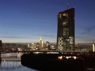 Európska centrálna banka možno skončí nákup dlhopisov v roku 2018