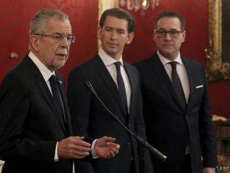 Kurz a Strache predstavili koaličnú dohodu rakúskemu prezidentovi