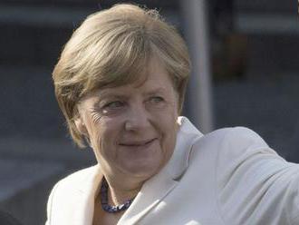 Merkelová sľubuje, že sa bude usilovať o vznik stabilnej vlády