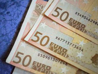 Slováci, buďte všímaví: Polícia upozorňuje na falošné 50-eurové bankovky v Žilinskom kraji