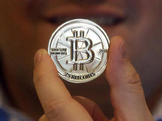 Kurz Bitcoinu trhá historické rekordy: Atakuje hranicu 18 tisíc dolárov