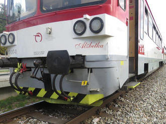 Tragédia v okrese Nitra: Osobný vlak zrazil ženu  , zraneniam na mieste podľahla