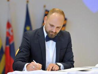 Nový župan Viskupič prebral Trnavský kraj s piatimi úvermi a s astronomickým dlhom