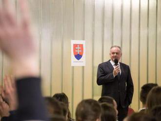 Prezident Kiska diskutoval s košickými študentmi a županom Trnkom o korupcii aj ústavných sudcoch