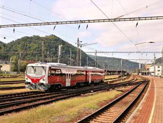 Vlak v okrese Nitra zrazil 61-ročnú ženu, ťažkým zraneniam na mieste podľahla
