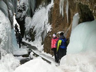 Nádhera slovenskej prírody: FOTO Takto Jánošíkove diery skrášlila zima