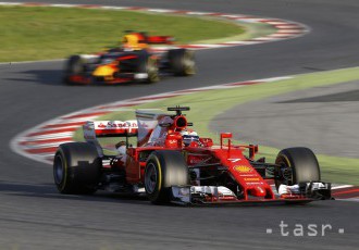 Räikkönen bol najrýchlejší v testoch, tesne predbehol Hamiltona