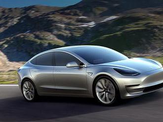 Produkcia vozidiel Tesla Model 3 začne podľa plánu, v júli 2017