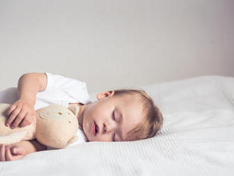 Budujte si vzťah týmto krásnym zvykom: Viete, čo potrebujú vaše deti pred spánkom?