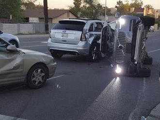 Uber po nehodě v USA stáhl všechny samořídící vozy