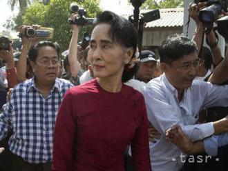 Su Ťij je pripravená odstúpiť, ak sú ľudia s jej vládou nespokojní