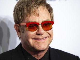 Jeden z nejbohatších Britů, hitmaker Elton John slaví 70. narozeniny