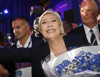 Le Penová oslavuje: Líderka krajnej pravice získala rekordný počet hlasov