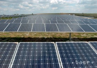 V Maroku začali budovať veľkú solárnu elektreň