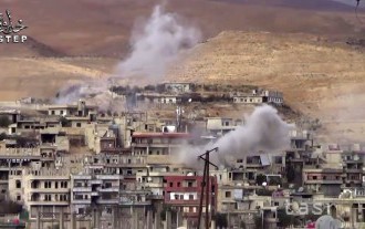 Sýrske vládne sily zintenzívnili útoky okolo Damasku a Hamá
