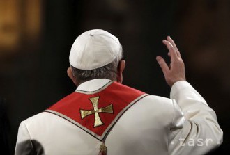 Pápež vyzýva zmierniť napätie okolo KĽDR diplomatickou cestou