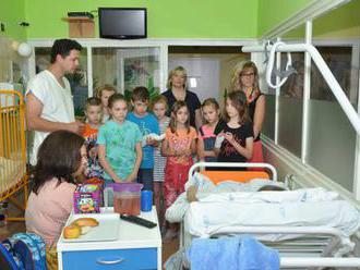 Prevence šokem: Žáci v nemocnici navštěvují zraněné děti, projekt zaujal desítky jihomoravských škol