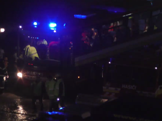 Prekliaty rozostavaný tunel Višňové: Za dva týždne druhé nešťastie, evakuovať museli 18 ľudí