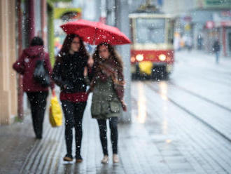 Výrazné ochladenie na Slovensku so sebou prinieslo rekordné teploty i sneženie