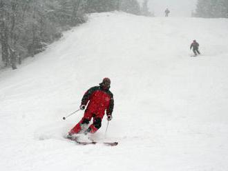 Snehová nádielka predĺžila lyžiarsku sezónu