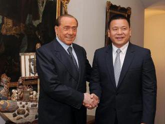 AC Miláno je už definitívne čínske, Berlusconi predal svoj podiel