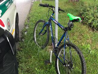 FOTO/VIDEO: Pri Daňovom úrade zrazili cyklistu, vodička z miesta odišla a neskôr aj nafúkala