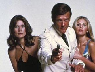 Zomrel herec  Roger Moore, filmový James Bond
