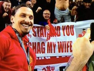 Zlatan, zostaň, a máš moju manželku! Presviedčal Ibrahimoviča fanúšik Manchestru United