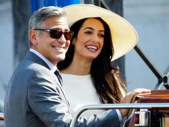 George Clooney konečne otcom: Jeho žena priviedla na svet zdravé dvojičky!