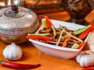 Autentická chuť Indie v reštaurácii Royal Kashmir India - predjedlo, 4 druhy hlavného jedla, prílohy