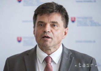 Minister Plavčan poďakoval pedagógom za vynaloženú prácu