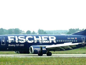 Bývalý král cestovek Fischer chce miliardy za zrezlá letadla
