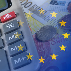 ECB chysta novinku: Platby v ramci Europy za par sekund a takmer zadarmo
