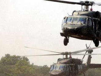 Vojenské vrtuľníky Black Hawk budú stáť viac