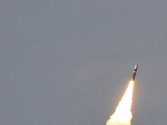 Rusko ohlásilo úspešný test balistickej rakety Bulava