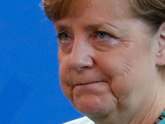 Hrozba islamského terorizmu tu nebude večne, myslí si Merkelová