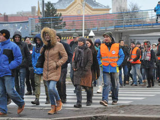 Aktivisti za urýchlenú výstavbu obchvatu Prešova opäť zablokujú dopravu