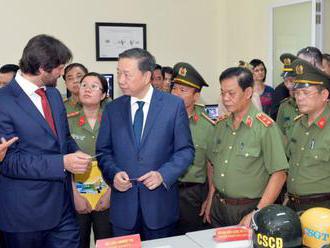 Kaliňák navštívil Vietnam, ocenil bezpečnosť aj hospodársky pokrok krajiny