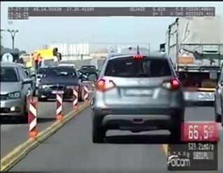 Varovné VIDEO z diaľnice: Neviete jazdiť? Držte sa vpravo!