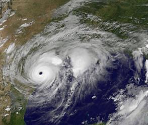 Mohutný hurikán Harvey zoslabol, no Američania stále nie sú v bezpečí: Jeho následky môžu byť katast