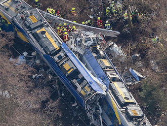 Zrážka vlakov: Zranenie utrpelo 21 ľudí!